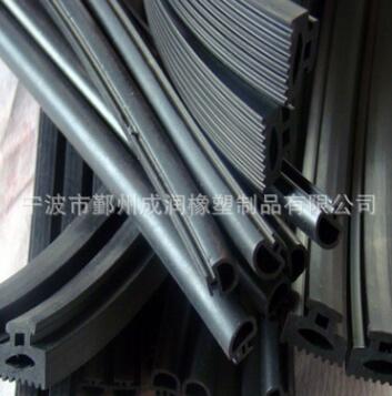 寧波浙江鄞州橡膠廠質(zhì)量保證三元乙丙密封條EPDM密封條來(lái)圖來(lái)樣