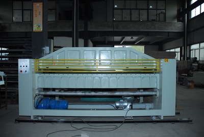 三A紙箱專用開(kāi)槽壓線機(jī)