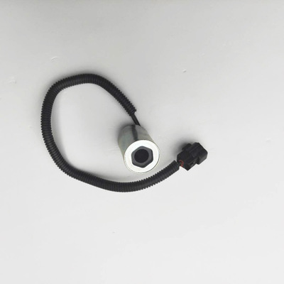 挖掘機(jī)配件批發(fā) 斗山大宇DH55 60-5-7先導(dǎo)電磁閥線圈大插