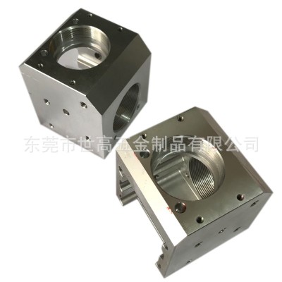 CNC電腦鑼加工 鋁件機(jī)加工 三腳鋁件加工 車床件加工，車銑鑼加工