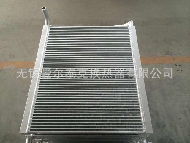 工程機(jī)械用油散熱器，水箱，中冷器，換熱器