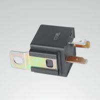 廠家供應(yīng)12V/24V40A汽車繼電器四腳含插座塑背汽車繼電器全套配件