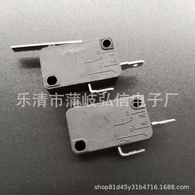 微動(dòng)開(kāi)關(guān)小型微動(dòng)電源開(kāi)關(guān)馬燈開(kāi)關(guān)1A125V柄長(zhǎng)15MM洗車機(jī)微動(dòng)開(kāi)關(guān)