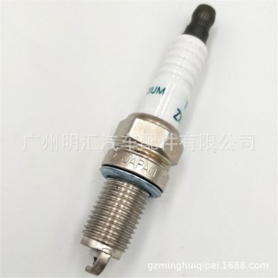 銷售汽車火花塞 普通火花塞 銥金火花塞 雙極火花塞 三級(jí)火花塞